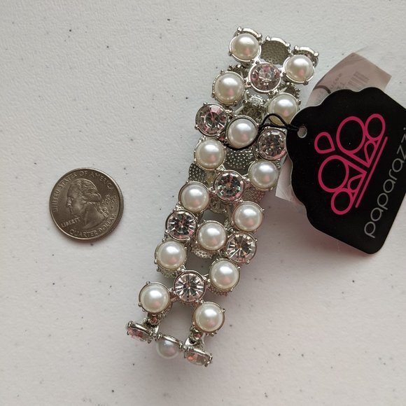 Paparazzi Earrings Lot of 4! -Fashion Fix Set-Teardrop Rhinestones! - Picture 4 of 6